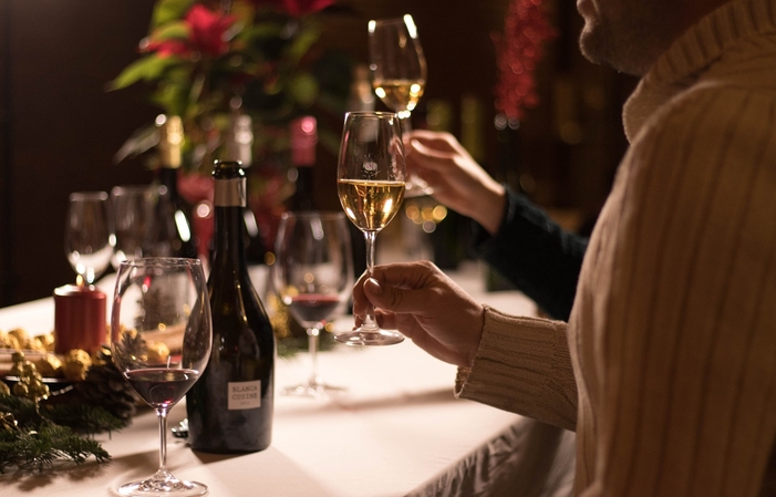 Visita y degustación: caminando entre los viñedos de Parés Baltà 22,50 €
