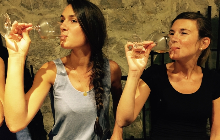 Initiation au yoga et à la dégustation de vins bio 35,00 €
