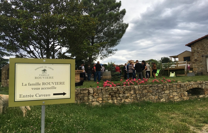 Visite et degustations du Domaine Du Chêne Rouviere 1,00 €
