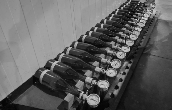 Visita il dominio Via Memorias 1,00 €