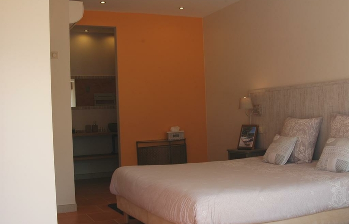 The Apricot Room in Aude €105.00