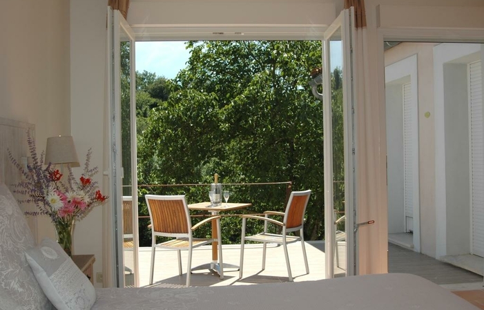The Apricot Room in Aude €105.00