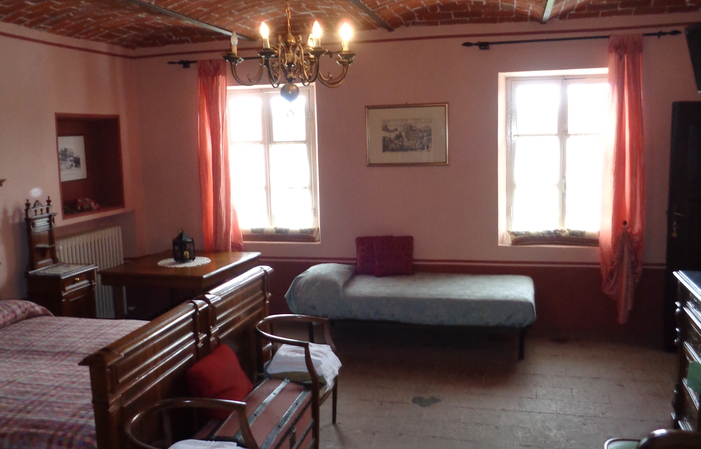 Room 5: quadruple room €130.00