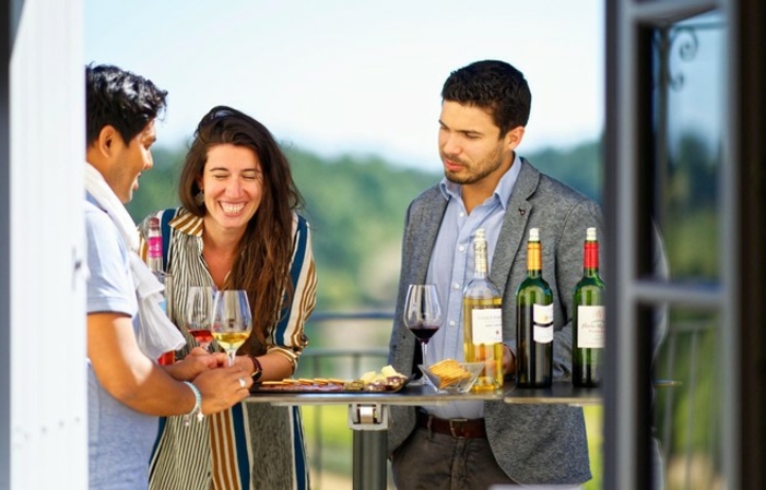 Visit-Tasting, Wine Bar option in French €30.00