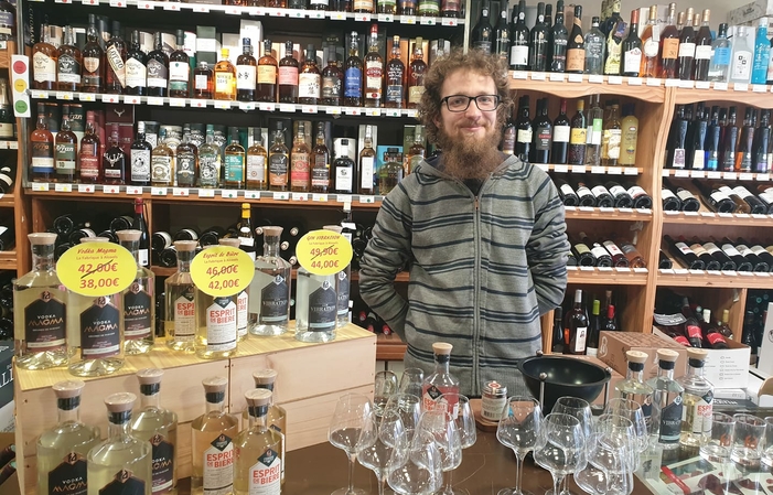 Visit and tastings of La Fabrique à Alcools €1.00