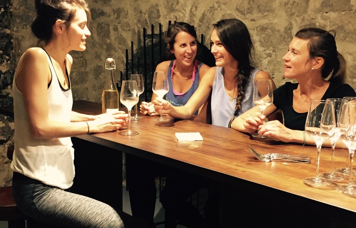 Introducing yoga and organic wine tasting €35.00