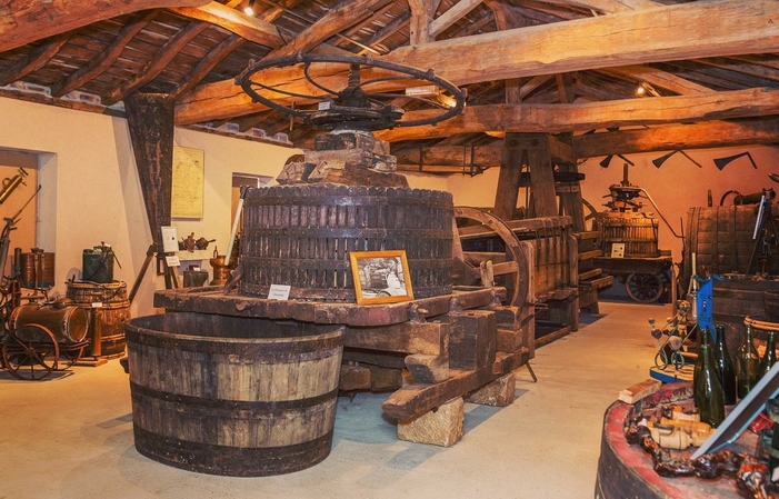 Visit and tasting at the Château de la Greffière €15.00