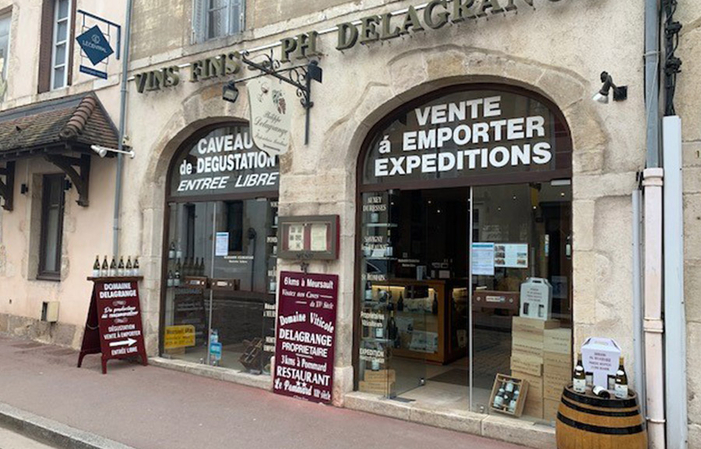 Visit of the Caveaux Delagrange in Beaune €1.00