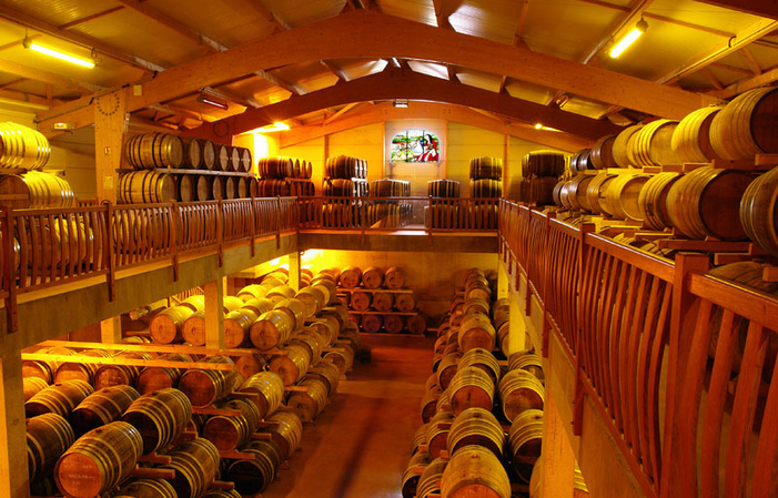 Visit and Tasting at the Menhirs Distillery €1.00