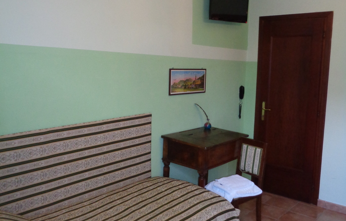 Habitación 1: habitación con dos camas 55,00 €